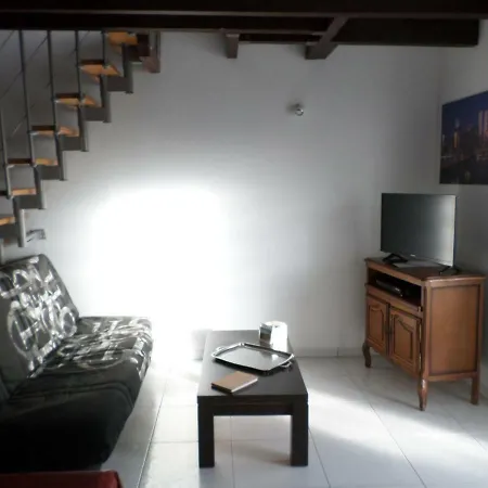 Gîte Puy Morin Montournais Extérieur photo